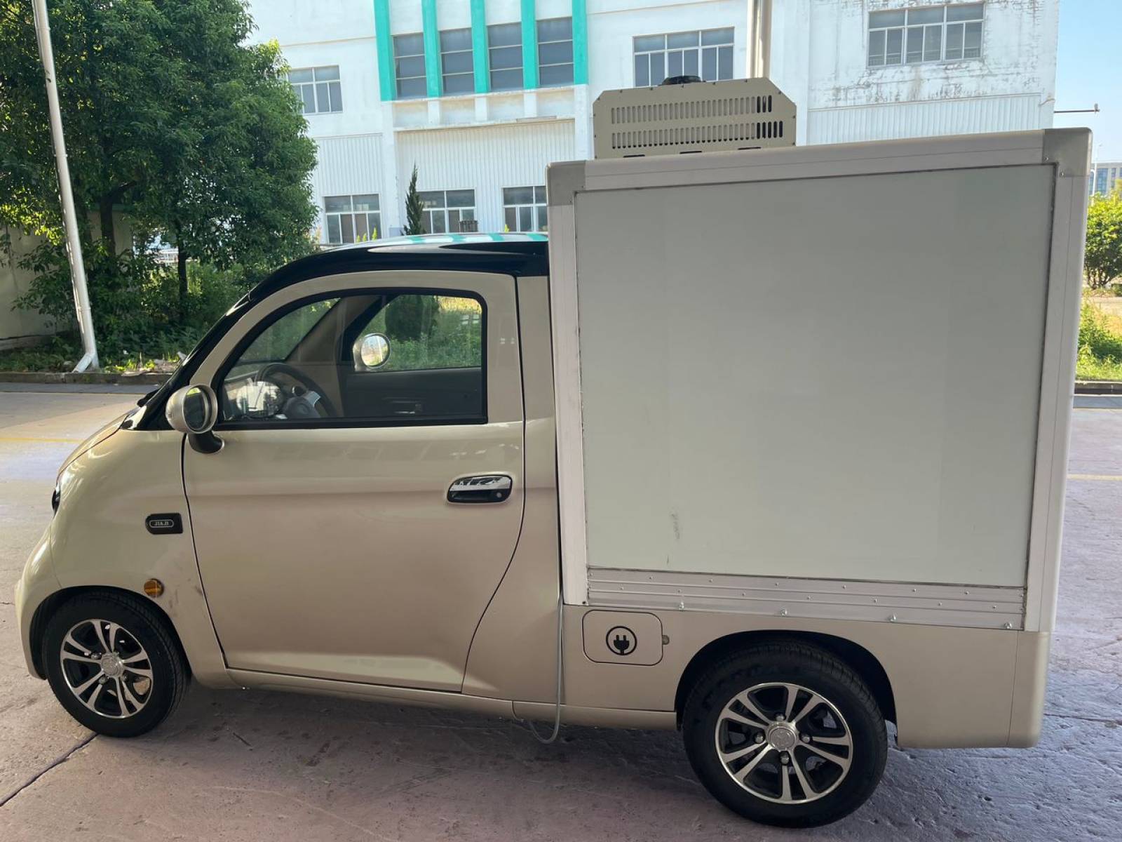 Acheter voiture sans permis neuve Paris Île de France (75)