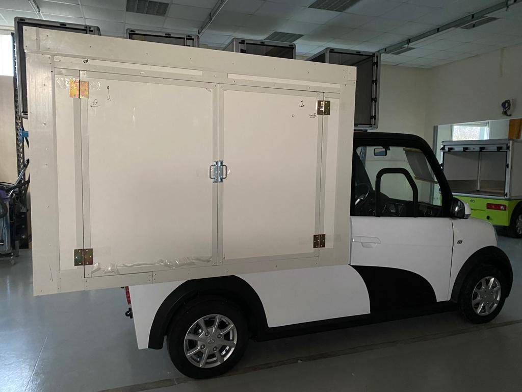 Vente d'une mini voiture électrique avec climatisation Bordeaux en Gironde (33)