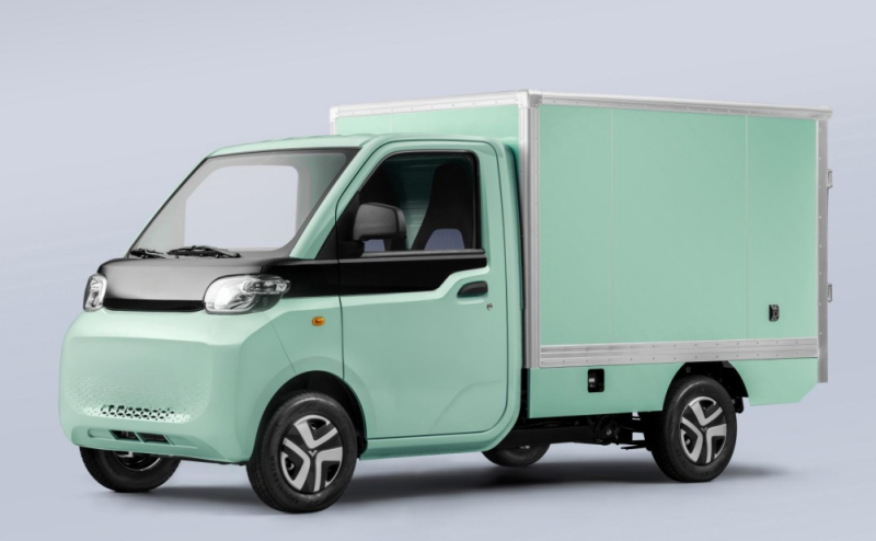 Plateau, benne, fourgon ou bâché : le mini camion électrique multi-métiers distribué en Auvergne Rhône-Alpes