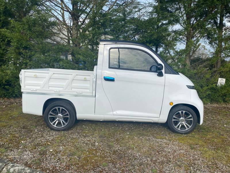 CITY MONO CARGO UTILITAIRE 1 PLACE ELECTRIQUE ET SANS PERMIS 