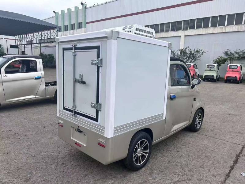 CITY LIGHT Isotherme Frigorifique – Petit Camion Sans Permis à Nantes (44)