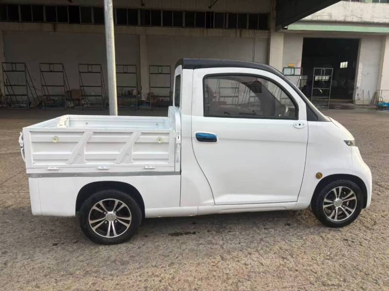 NOUVEAU CITY LIGHT CAMION SANS PERMIS à la TESTE DE BUCH proche Bordeaux – Compact et autonome 200 km