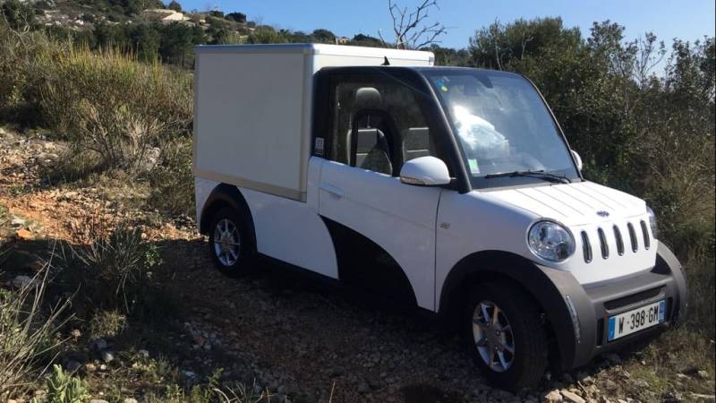CITYVAN UTILITAIRE ELECTRIQUE DISPONIBLE DANS LES ALPES DEPARTEMENT 05-04 AVEC OU SANS PERMIS 