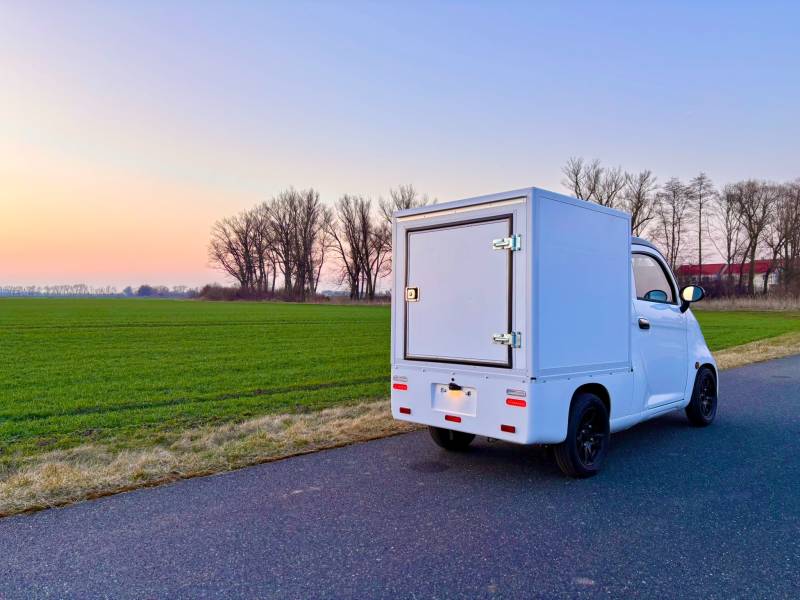 City Light : Utilitaire Sans Permis Électrique, 200 km Autonomie, Volume >1m³