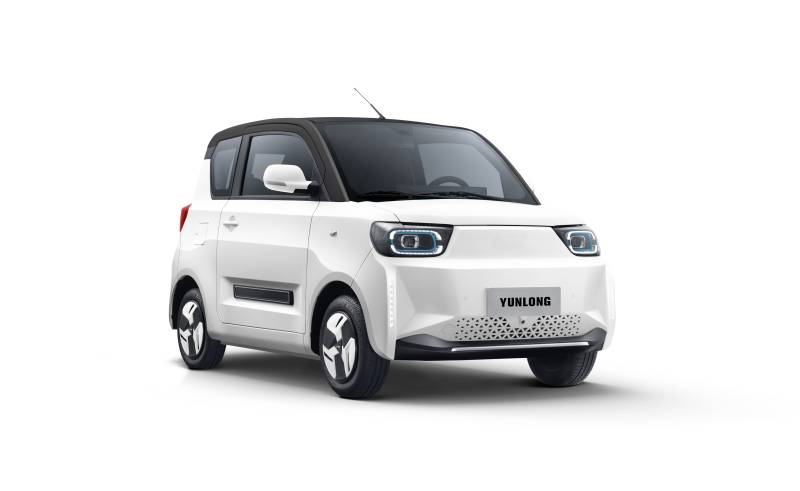 Voiture électrique 4 places abordable low cost pas cher