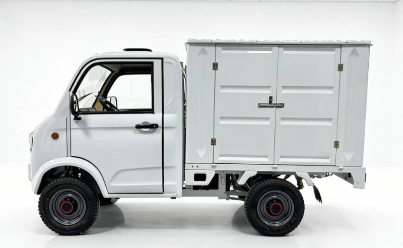 Petit camion City Duo pour services techniques et collectivités à Bourgoin Jallieu Région Rhône Alpes