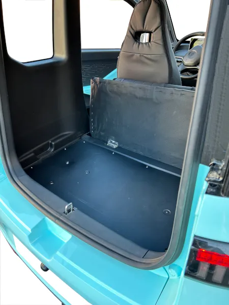 Découvrez la City Fun 2+2 : la voiture sans permis électrique qui allie style et confort