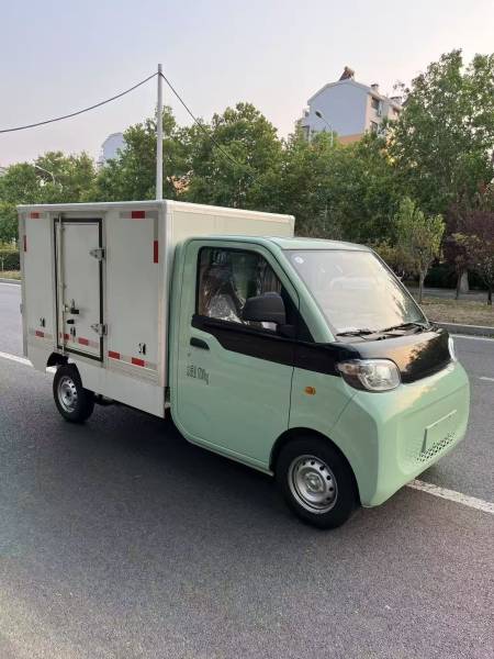 CITY TRUCK – Le petit camion électrique sans permis qui change tout !